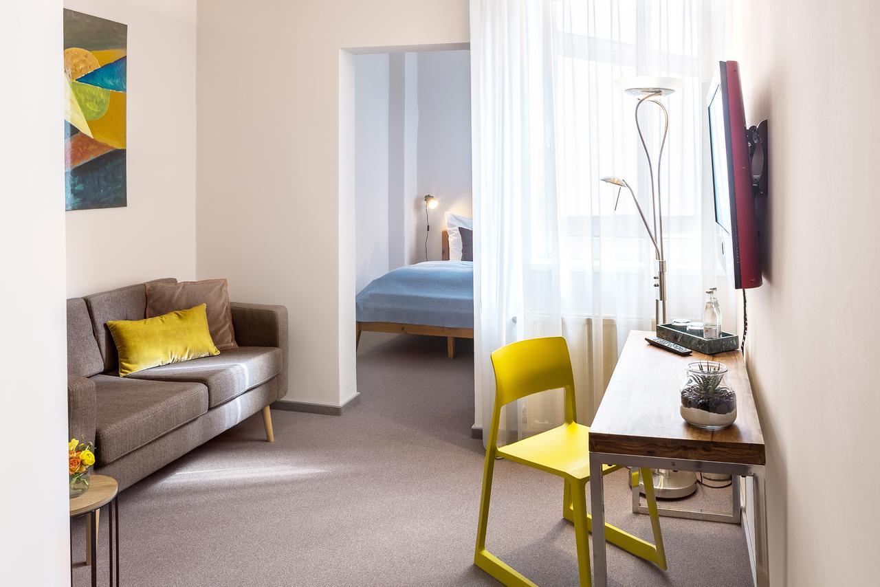 Hotel Anna Stendal Exteriör bild